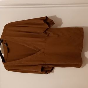 Women's v neck shirt from shoulder to end of sleeve is 16 inches free shipping